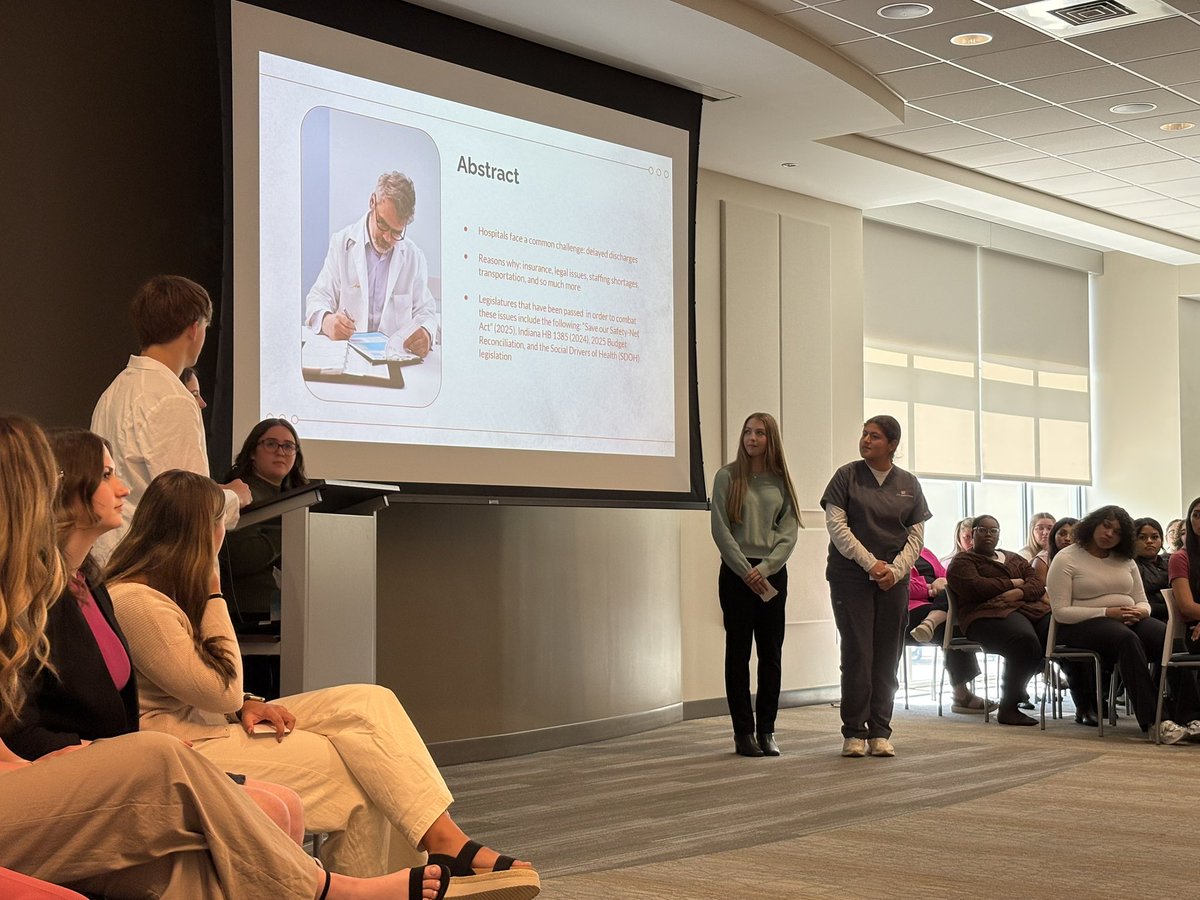 JimtownHigh's tweet photo. We had 4 teams present to Beacon Health as part of their EPIC (Employer Provided Innovation Challenges) experience.  They work hard to put their presentations together and did an amazing job. #JimmiePRIDE https://t.co/NcDqWzcjg6