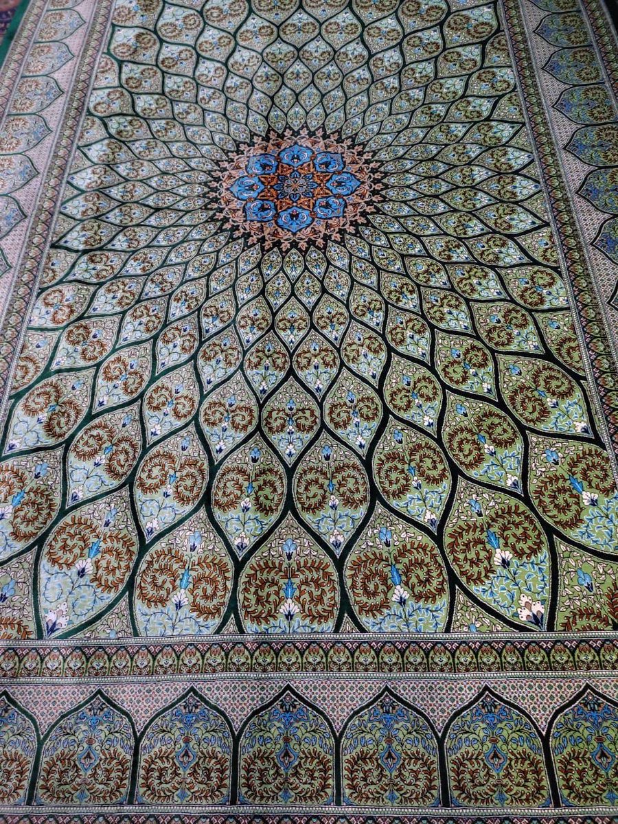 mshayan21's tweet photo. 🌙 Buying, Selling, Repairing &amp; Cleaning of Handmade and Machine-Made Carpets – Expert Service
✨ Great Prices – Exceptional Value

📍 Our Locations:

1. Art for Handmade Carpets – Souq Al Najada, Shop No. 48
2. Al Dana Carpets – Gulf Mall – Gate 5

📞 Contact:
66258630
50625307 https://t.co/54i9SKauVP
