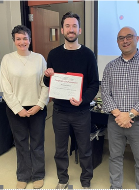 UofG_MCB's tweet photo. CONGRATULATIONS to our Phillips Scholarship Winners, Nicholas Gervais (Shapiro Lab) and Bradley Davis (Vahidi Lab)!!👏👏👏🎉🥳🎈 https://t.co/Jf3TtN10rG