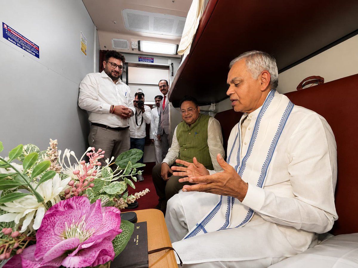 DRM Ahmedabad tweet media