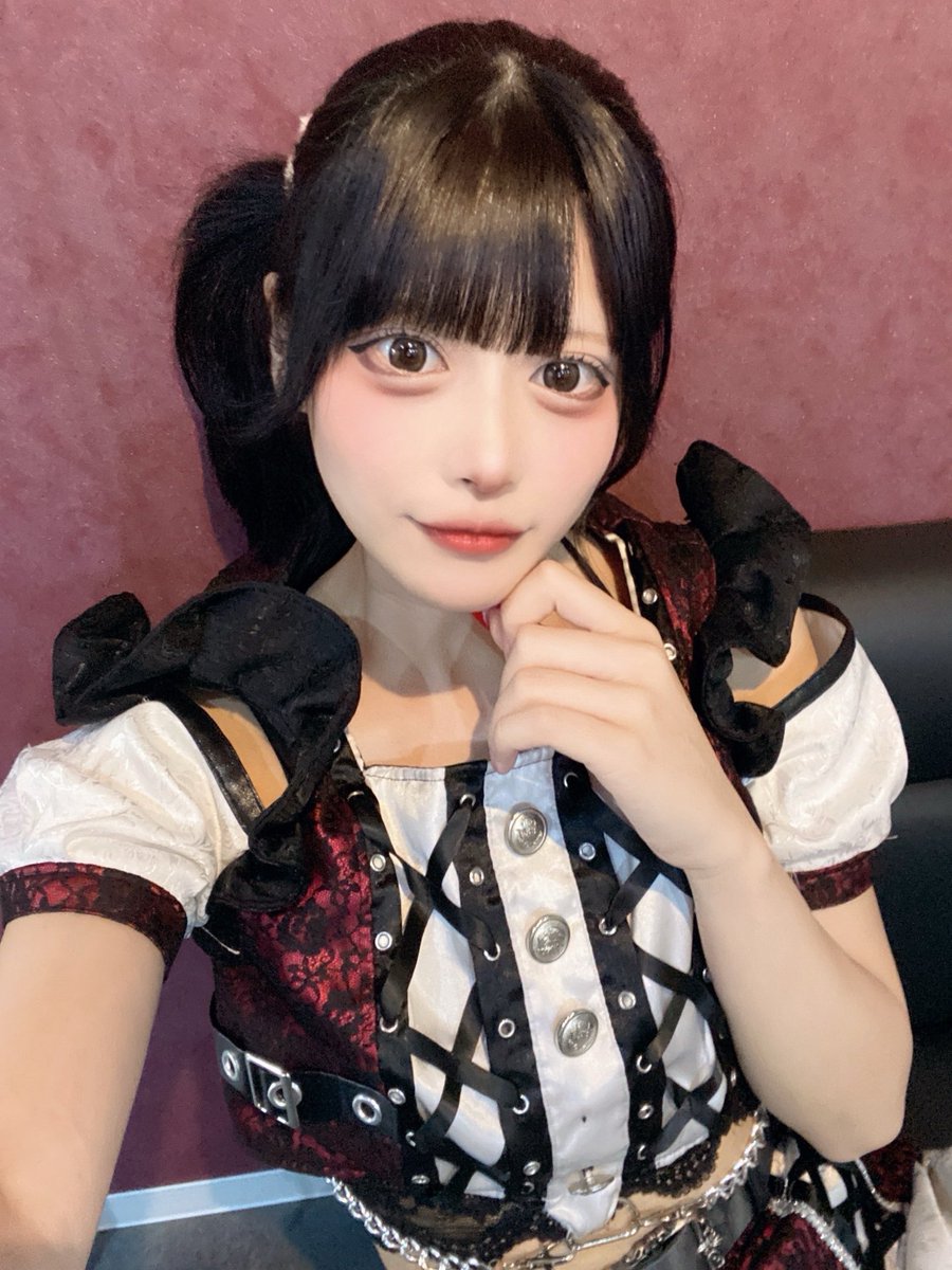 しゅな tweet media