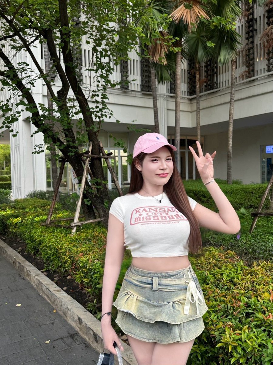 Furby 🧚🏻‍♀️🪄 tweet media