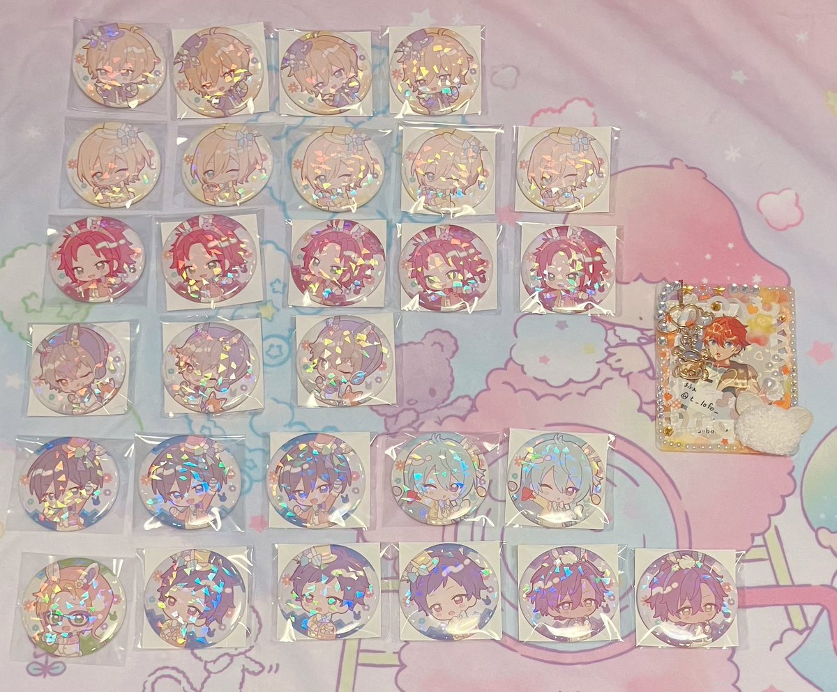 t_lofe_'s tweet photo. 【交換 譲渡】 あんスタ アニカフェ 缶バッジ

譲) ✩英智5 渉2 *弓弦3 ○真緒5 北斗3 *真 ✩薫4 ○晃牙3 *アドニス2

求)同種 スバル or 定価(+送料)

郵送もしくは大阪手渡し(日時応相談)
✩の譲渡は*>無印同数含めてのみ。
○の譲渡は*>無印含めて最優先。 https://t.co/jvn6j2Jm9k