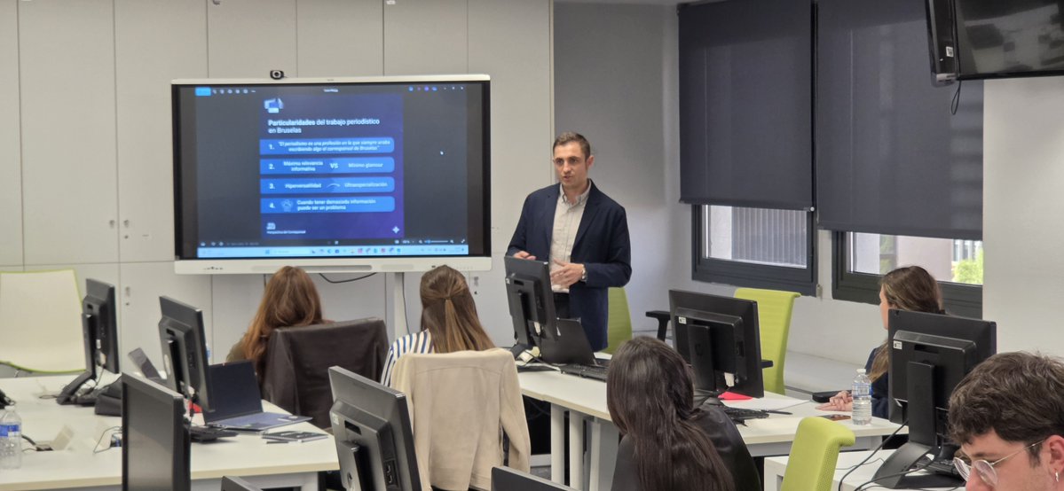 EFE Escuela tweet media