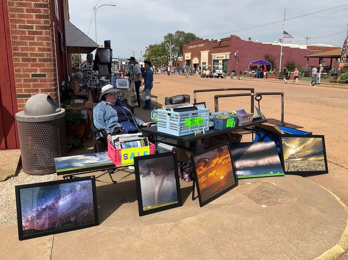 jrbstorm's tweet photo. Gonna be in Wakita, OK for the 30th Anniversary of Twister this weekend! We’ll have a booth setup featuring our photography with items for sale! Hope to see you there! 
#Twister #Oklahoma #stormchaser https://t.co/cHMEuSQzCr