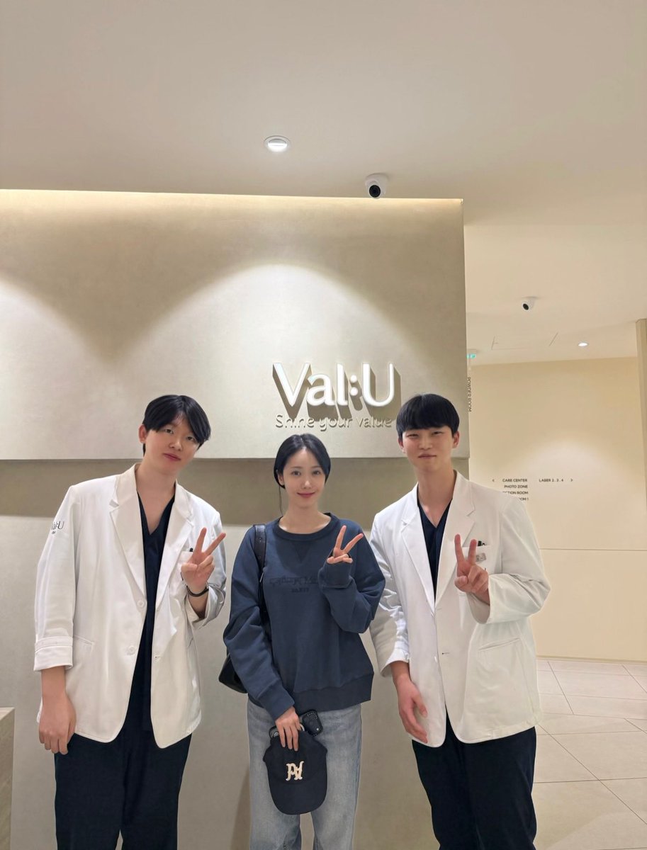 stvnxnez's tweet photo. Val:U clinic instagram update with sinb https://t.co/kJAbzgmgb0