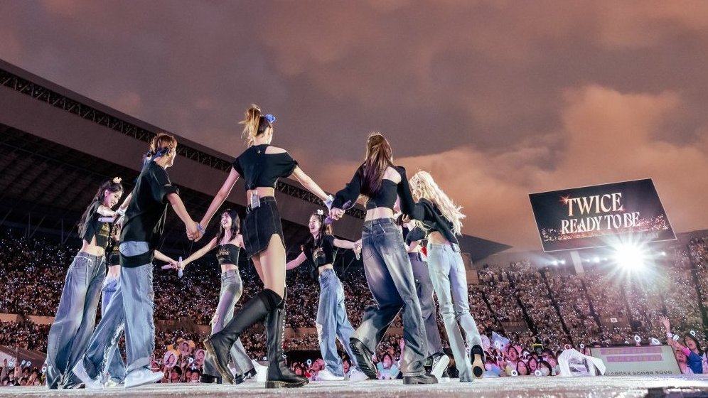 todayintwice's tweet photo. 3 years ago today, TWICE finished their 2-day concert in Osaka at Yanmar Nagai Stadium for their 5th World Tour 'READY TO BE.'

They became the first international female act to headline and sell out the stadium. https://t.co/gldK7jQt0j