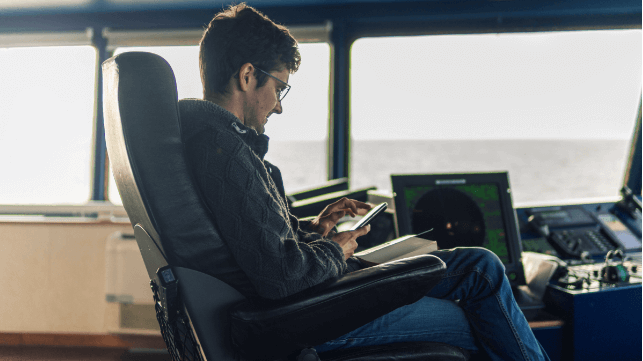 amnautical's tweet photo. 🧠 As onboard systems become more advanced, attention is turning to the human element. Industry leaders highlight the need to address digital fatigue, privacy concerns, and the psychological impact of constant connectivity.

Find out more: https://t.co/jpXPIjgHa0 https://t.co/Nu4PUvP5d6