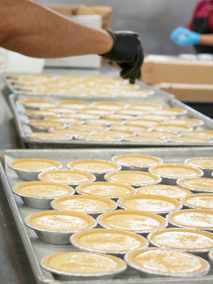 Savannah's Candy Kitchen tweet media