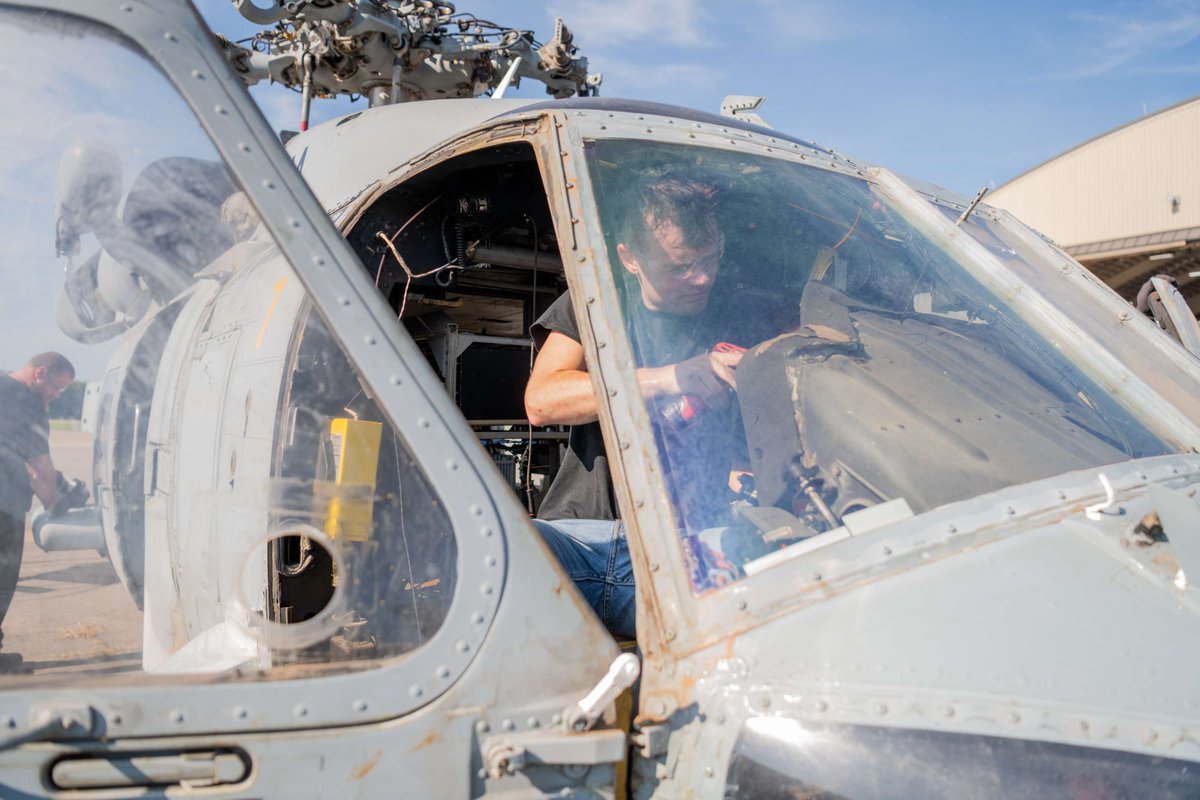 ncmsmfg's tweet photo. Final call for exhibitors! Registration for the ALC Modernization and Sustainment Accelerator, taking place June 16–18, 2026, in Elizabeth City, NC closes this Friday, May 15. Reserve your spot today! https://t.co/8SkMijsUkA https://t.co/OGcCWm33c1
