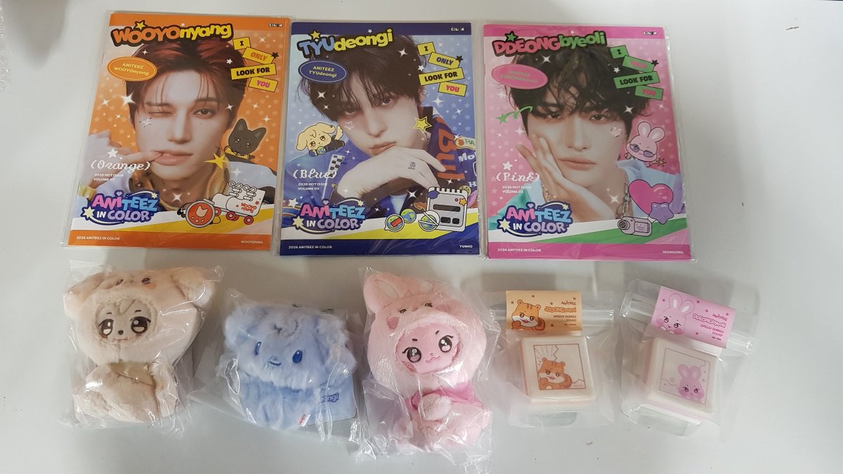 yewoncartz's tweet photo. thank you @liveinncity for the proxy service, everything arrived safely and very fast~ <3 https://t.co/50aiXPmzcS