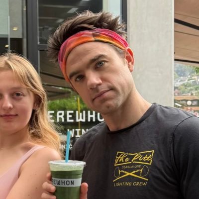 he/him lesbian robby robinavitch tweet media