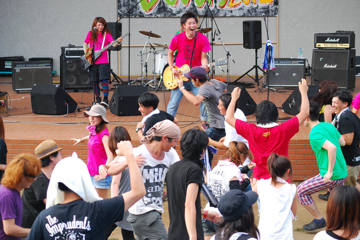 723_officialsns's tweet photo. 2012.8.26.@千葉県 稲毛野外音楽堂
Music Lovers Fes 2012 in Chiba https://t.co/nQQkDEVpnZ