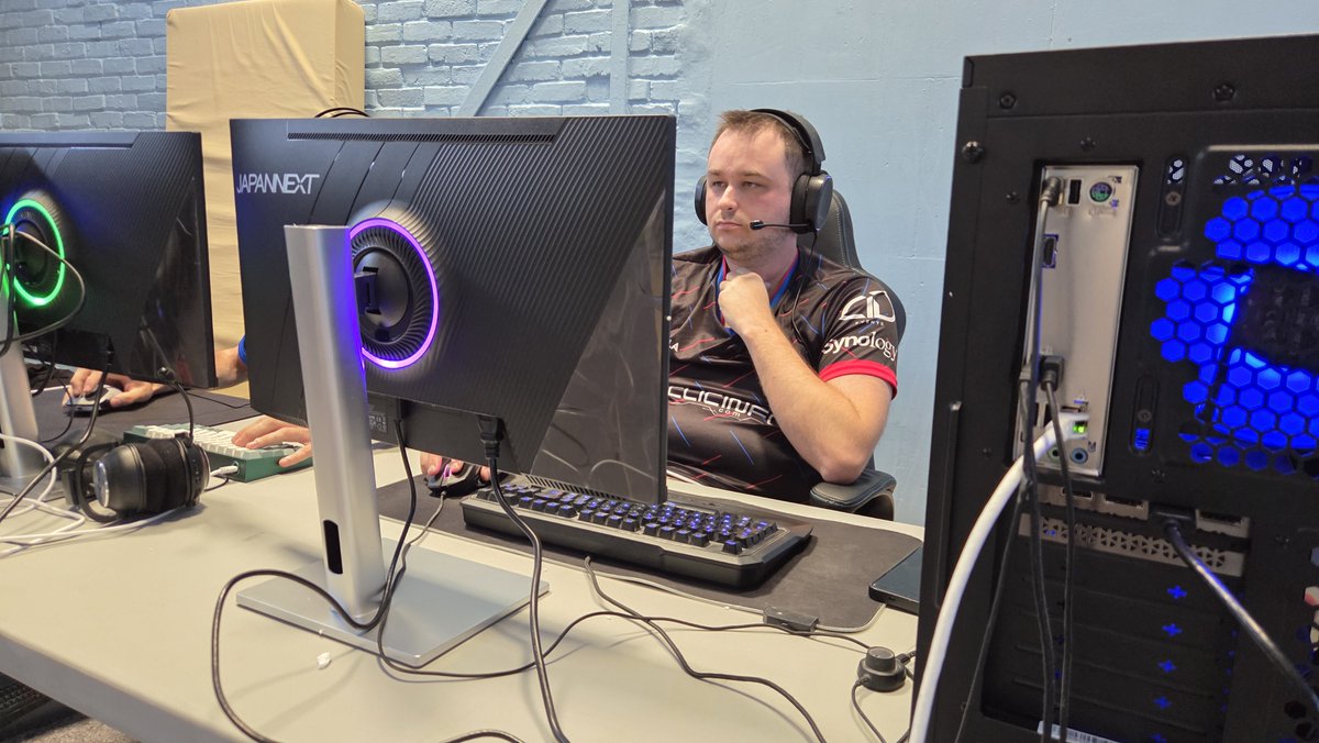 JapannextEurope's tweet photo. L’équipe @Gamegend a brillé au #DefLAN !
Présents tout le week‑end, ils ont enchaîné les matchs jusqu’à atteindre… la grande finale.
Une performance solide avec des setups équipés de moniteurs Japannext pour les accompagner jusqu’au bout. Bravo à toute l’équipe pour cette superbe place en finale 👏
#EsportFR #GameGend #Japannext #TournoiLAN #GamingFR