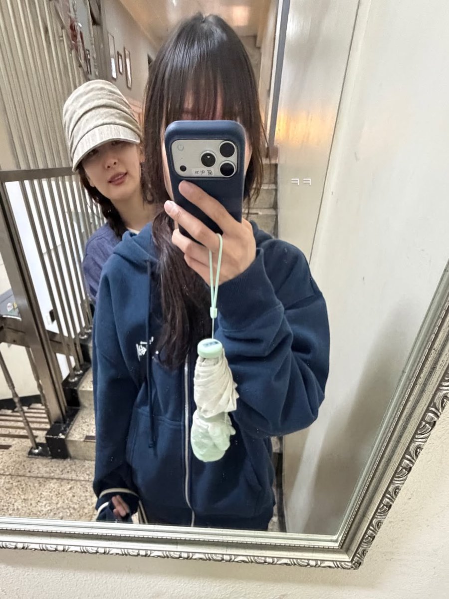 h̆̈ĭ̈ s tweet media