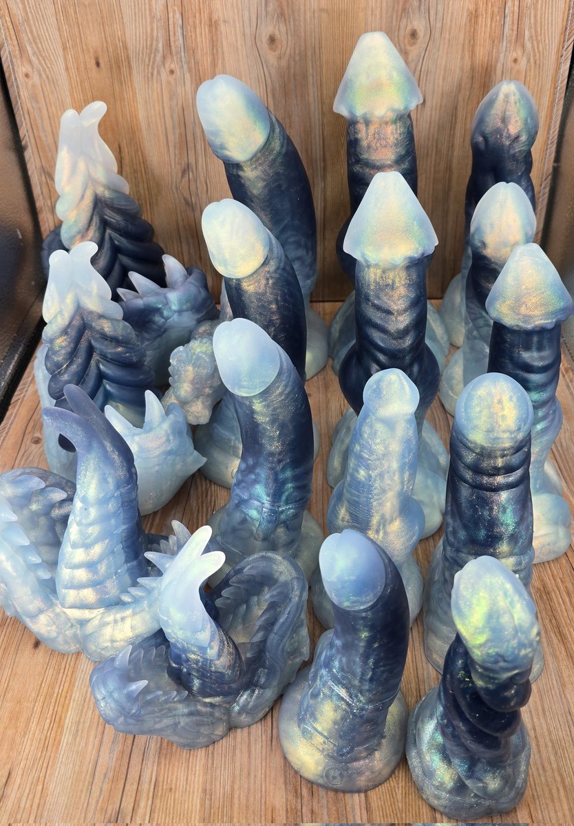 Wandering Bard Toys *Customs Open* tweet media