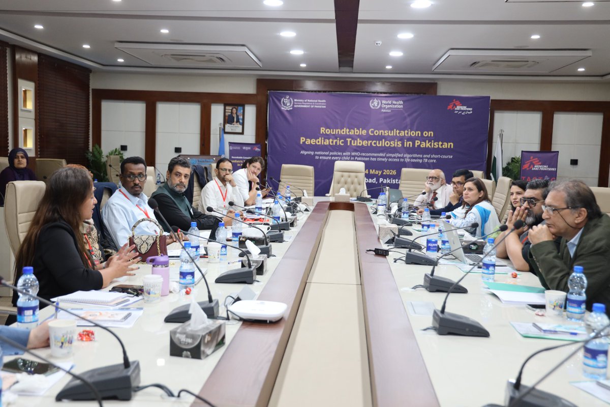 MSF_Pakistan's tweet photo. To strengthen the response to paediatric TB in Pakistan, @MSF, in collaboration with the @nhsrcofficial &amp; @WHOPakistan, launched a two-day roundtable consultation focused on aligning national policies with WHO-recommended simplified treatment algorithms and short-course regimens. https://t.co/V3tk0JWpgX