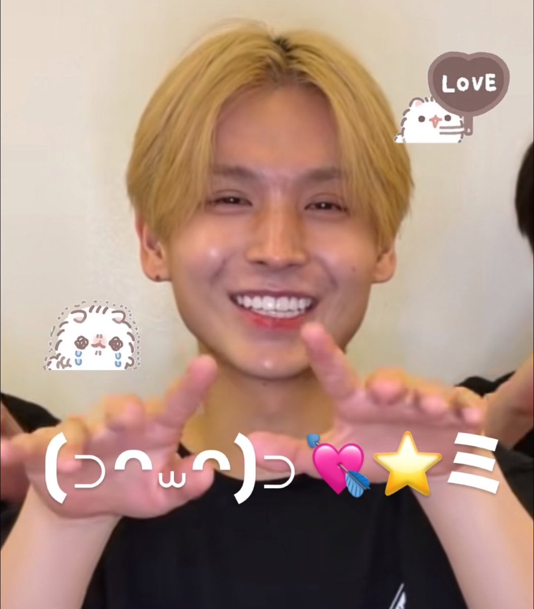 𝒩♡ tweet media