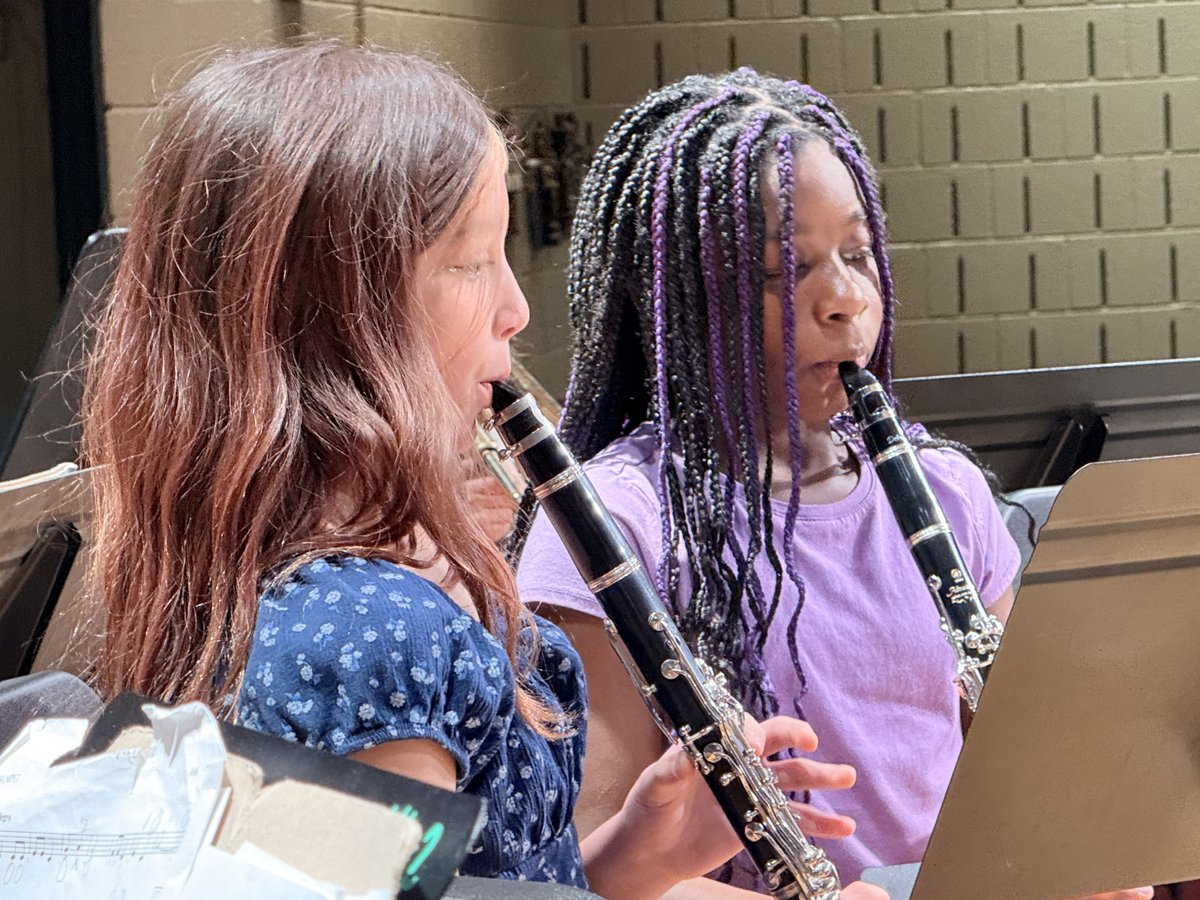 WilsonCTPTO's tweet photo. Elementary Band Registration: Open for all rising 4th &amp; 5th graders.

📅 Parent Band Interest Meeting   
🗓️ May 20, 2025 | 6–7 PM 
📍 Whitfield Elementary Cafeteria

Learn how to join, meet all elementary directors &amp; explore instruments! Scan the QR code to register.  #wilsonsd https://t.co/SsydOI85N7