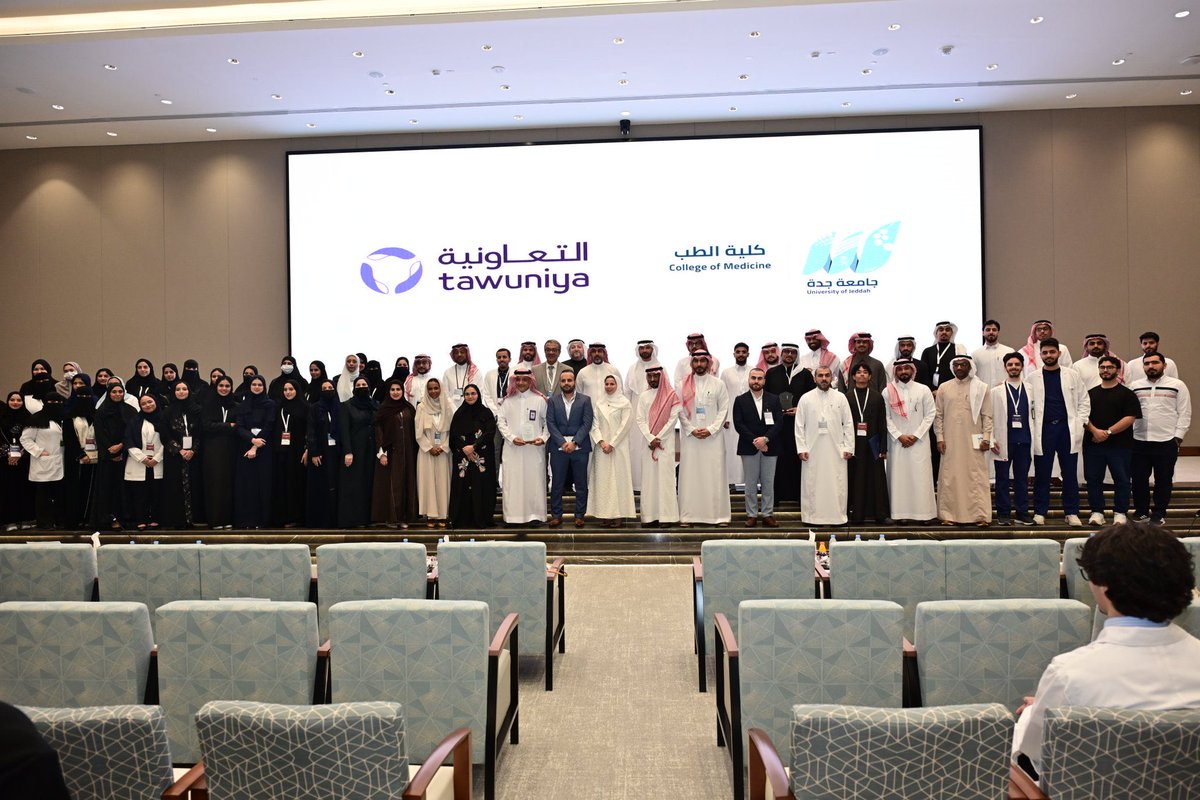 sh_badrrr's tweet photo. Honored to be part of the
3rd Annual Research Day 2026 ✨
Proud to contribute to such an inspiring scientific event alongside brilliant researchers, students, and healthcare professionals.
#ResearchDay #UOfJeddah @scmcuj https://t.co/NwqJGIipTr