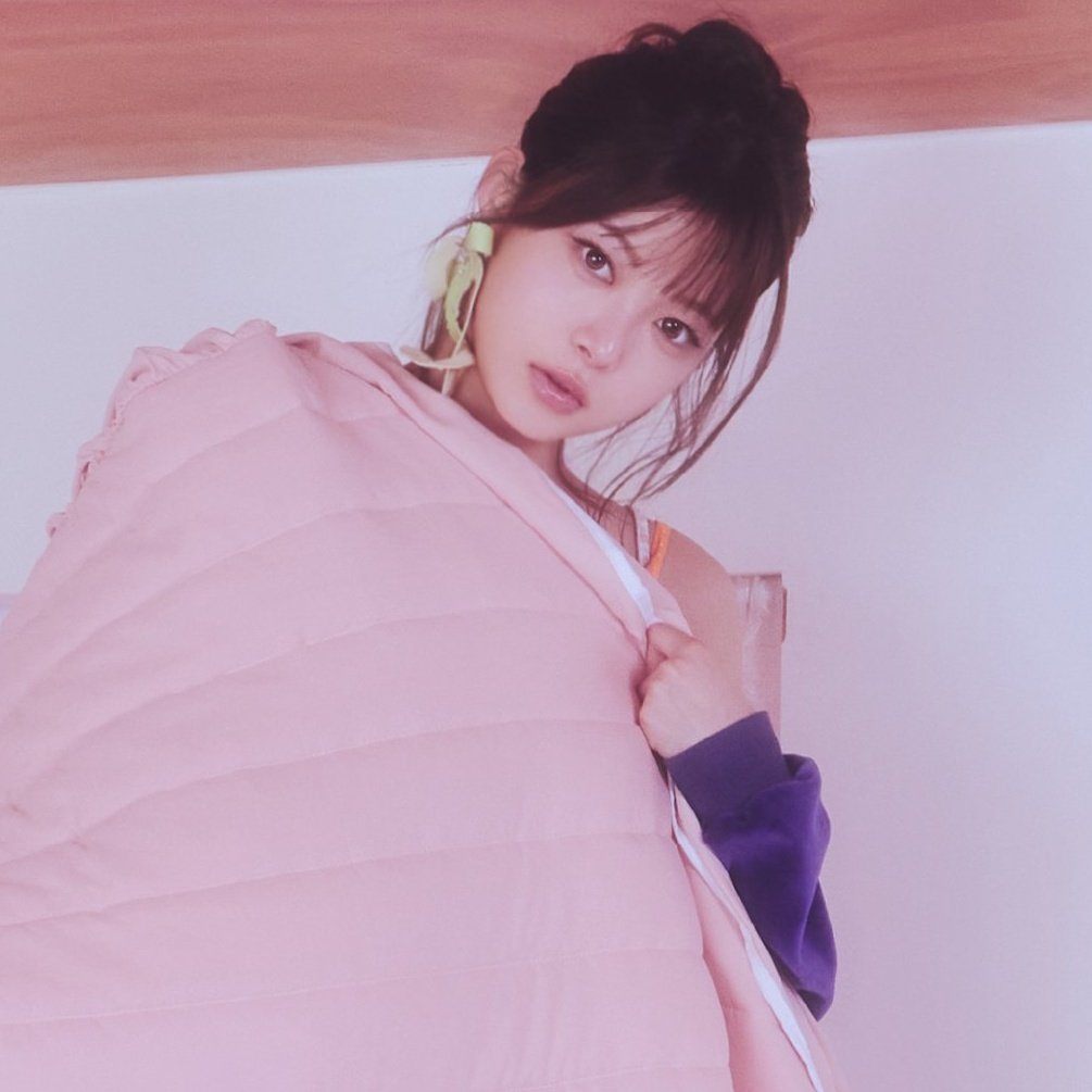 Eunchae Brasil tweet media