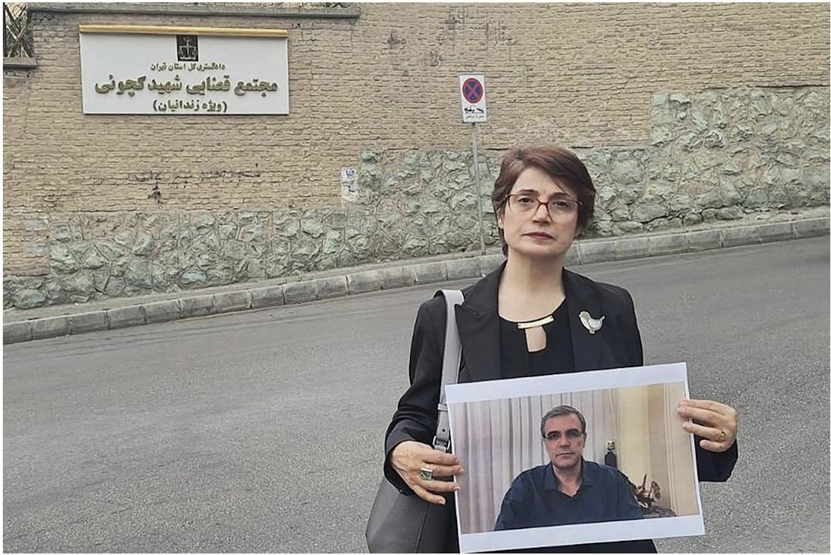 arminarefi's tweet photo. LIBÉRÉE. L'illustre avocate iranienne des droits de l'homme Nasrin Sotoudeh a été libérée sous caution en #Iran, plus d'un mois après son arrestation, a annoncé mercredi 13 mai 2026 sa fille Mehraveh Khandan. https://t.co/IOYre2mQtP