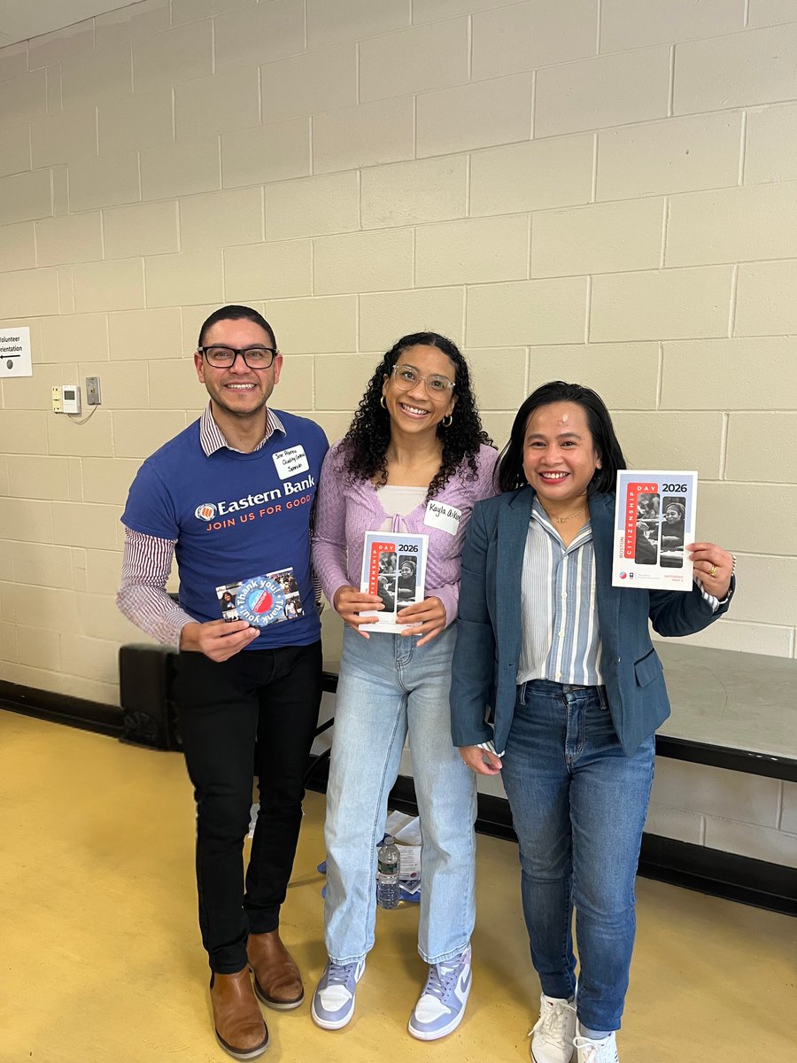 easternbank's tweet photo. Honored to celebrate the incredible impact made at Citizenship Day with Project Citizenship in partnership with the City of Boston! 🇺🇸✨

#CitizenshipDay #CommunityImpact #EasternBank #ProjectCitizenship #Boston https://t.co/IKLBrdkG7b