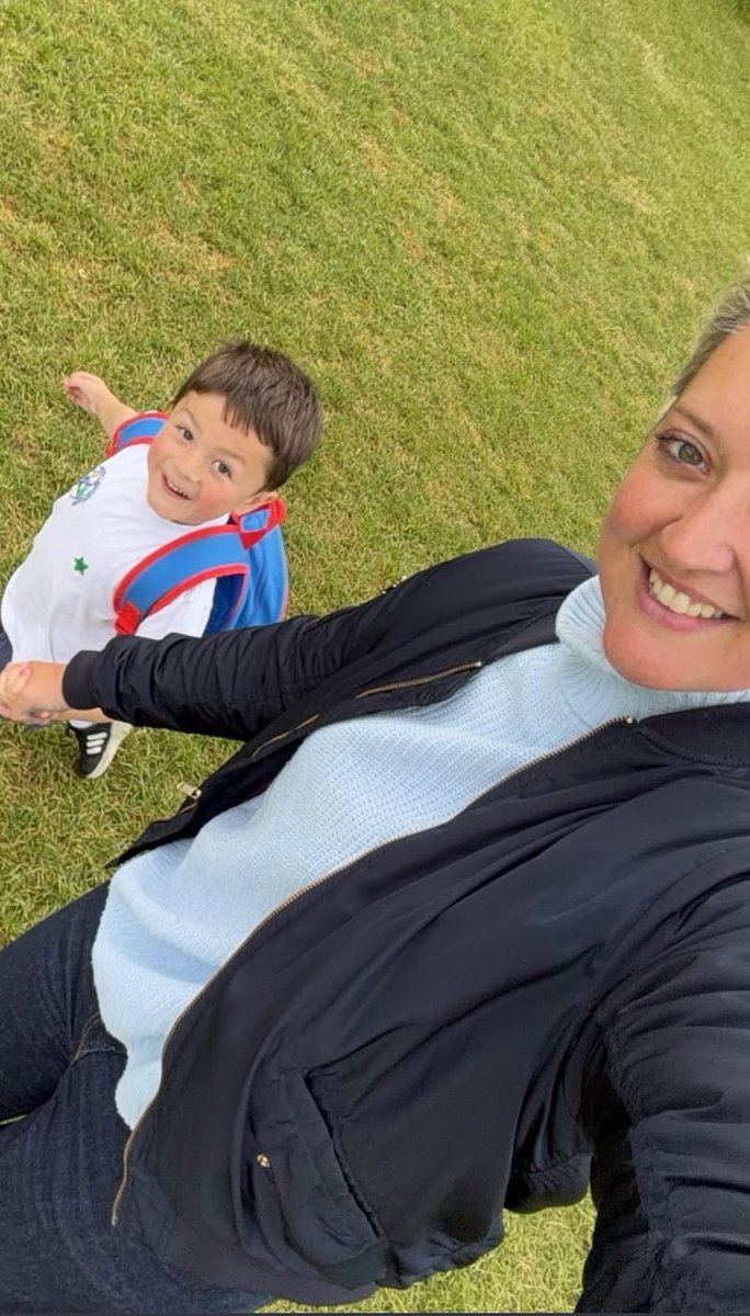 SJTaylorfans's tweet photo. Sarah with her nephew 😍 https://t.co/BVchjEFdlB