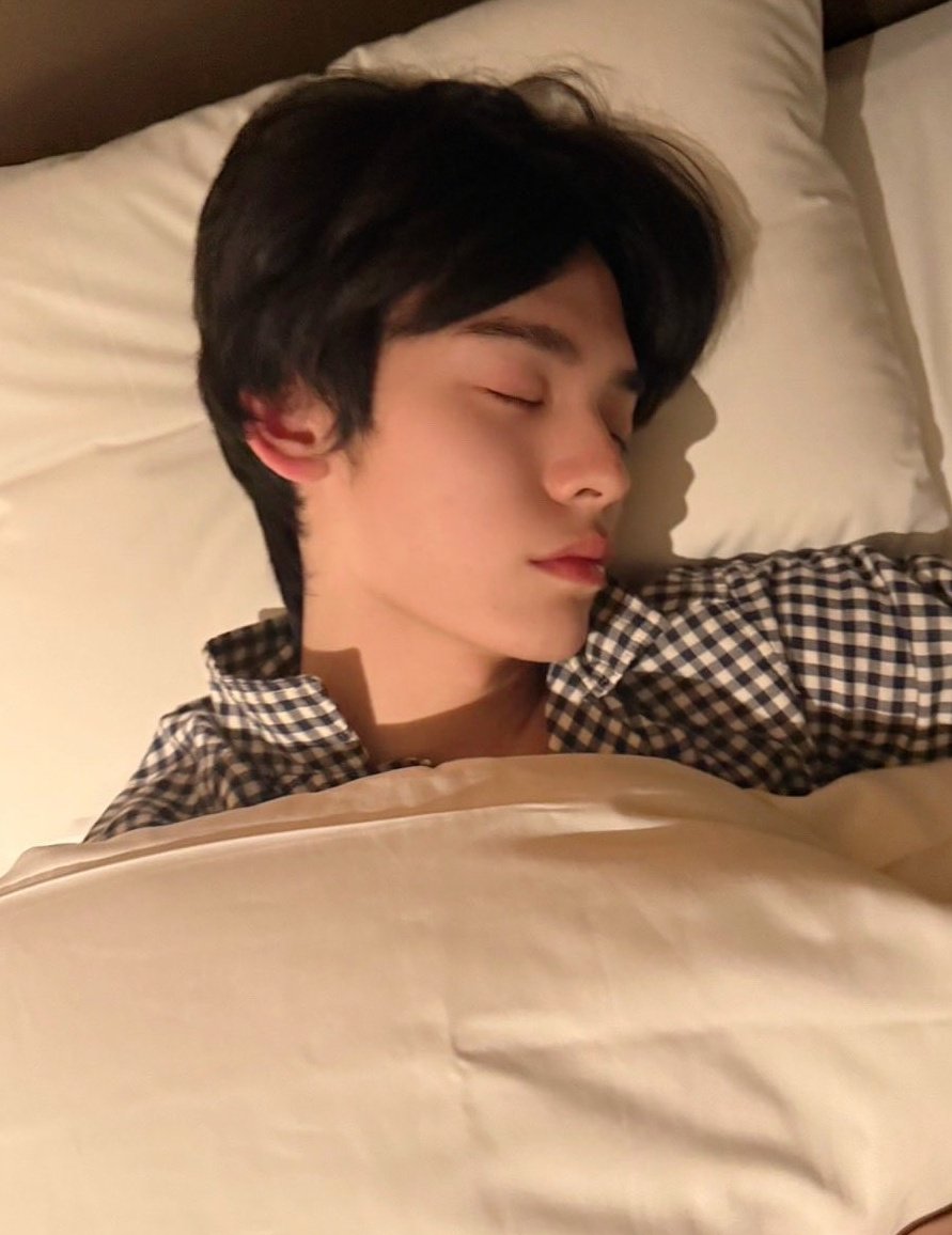CALL ME SANDJI ꒰ จี๋ ꒱ tweet media