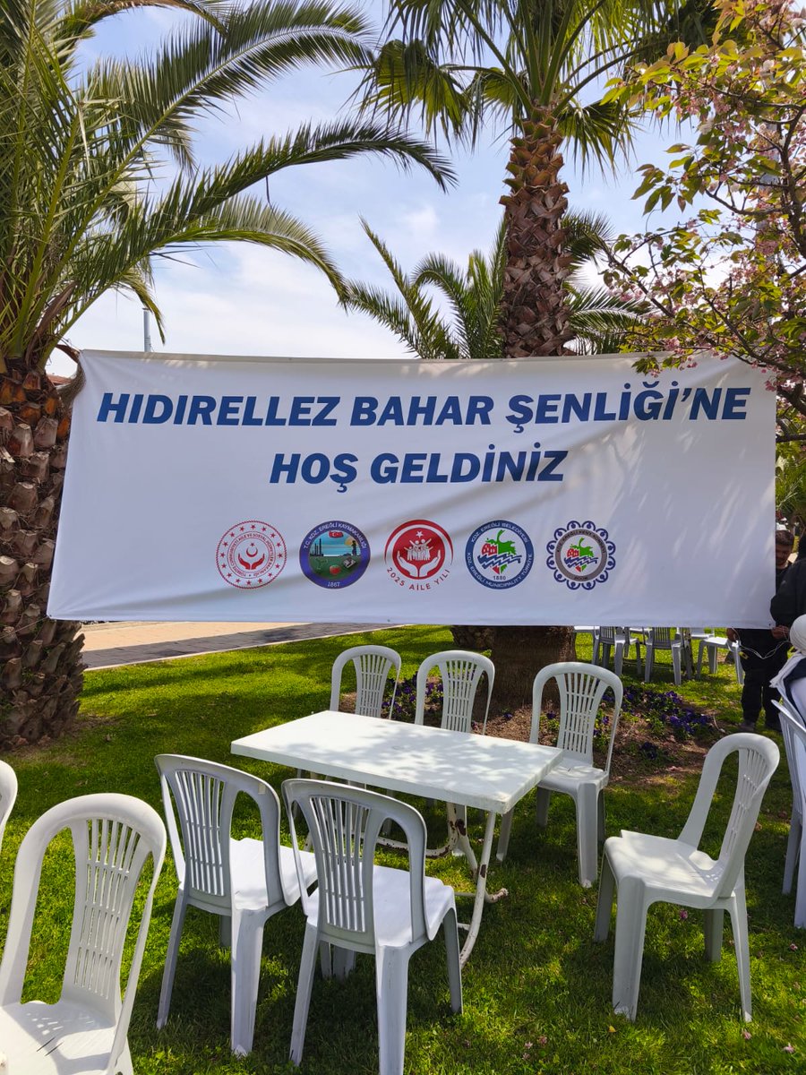 atalay6775's tweet photo. Kıymetli hemşerilerimiz üyelerimiz  Kaymakamlık sosyal hizmetler Belediye ve yöresel Derneklerin yaptığı Hıdırellez yaza merhaba Etkinliği için de Yerimizi aldık Emeği geçen herkese teşekkür ederiz Kdz Ereğli Ardahanlılar yardımlaşma derneği yönetimi. https://t.co/5sXfd4nraH