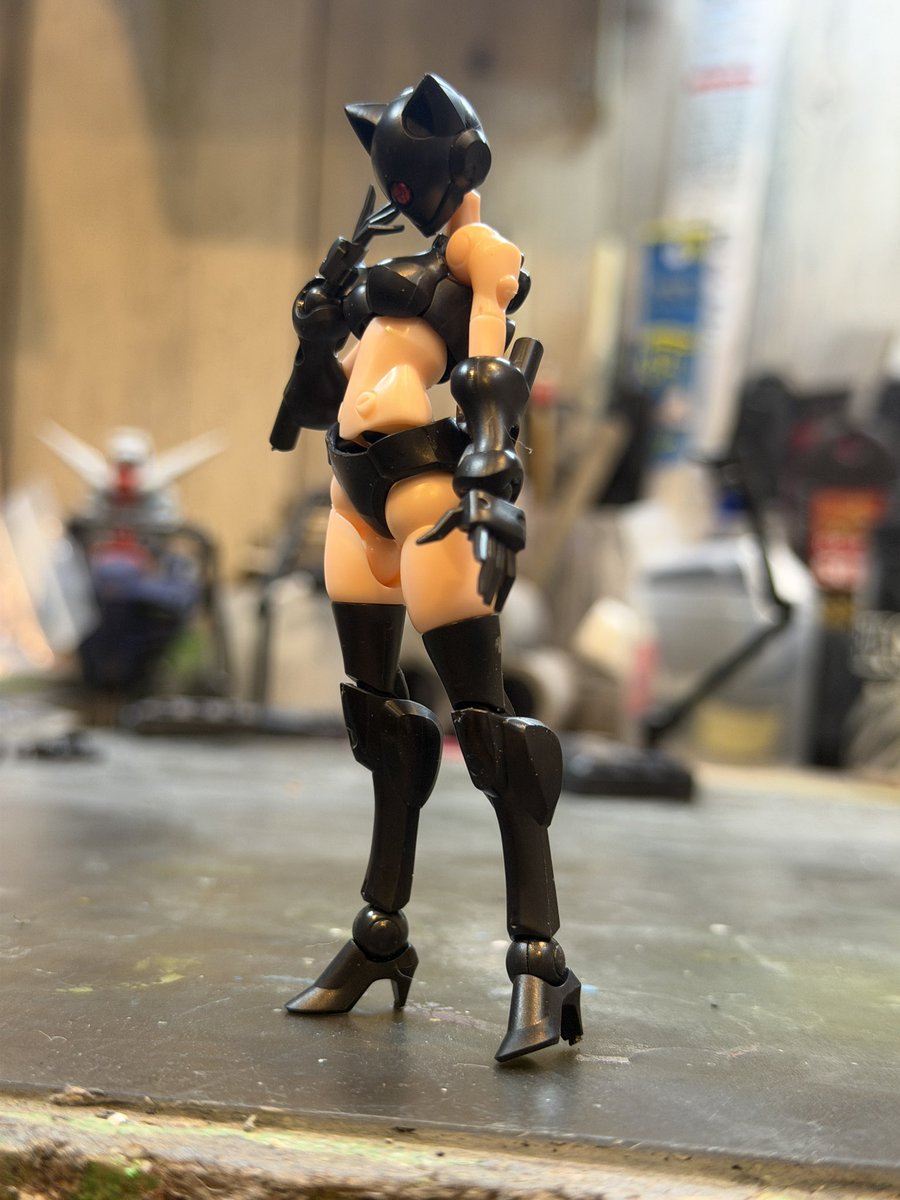 アキ　ジオラマブレイカー ジオラマブレイカー AKGで半卓を有償で譲って下さるディーラー様が