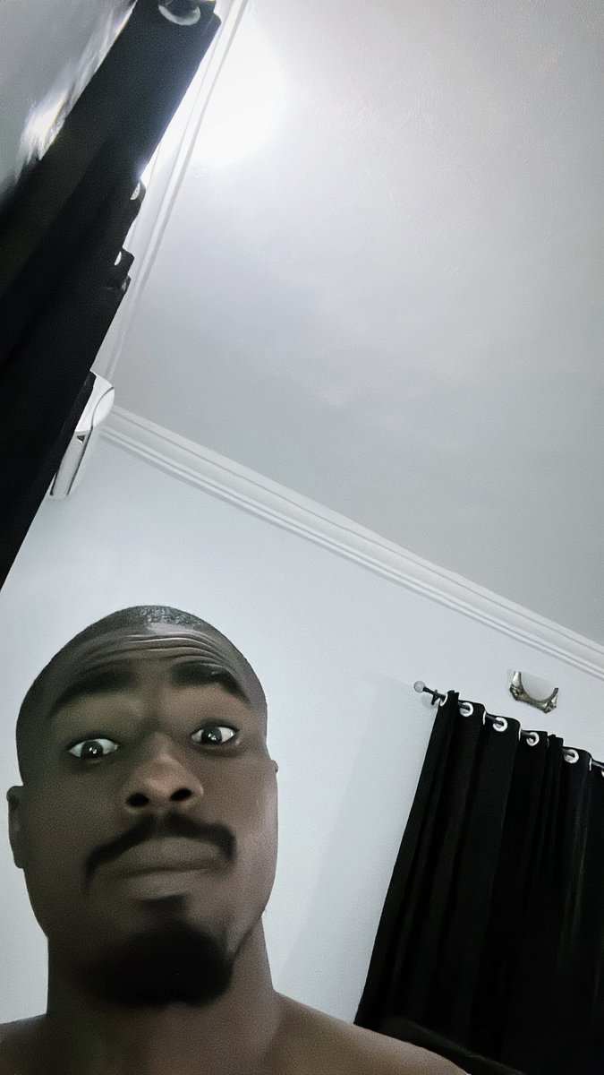 Ejiro tweet media