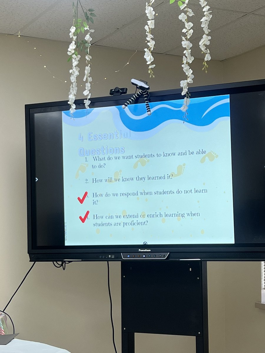 BlancaCruz444's tweet photo. Alignment is the word of the day!
Our PreK 4 teachers are ready to continue learning about TCMPC 💙 Great things happening @Loya_Primary90 
#EarlyEdMatters #WeAreSomosSanEli https://t.co/susytquYPe