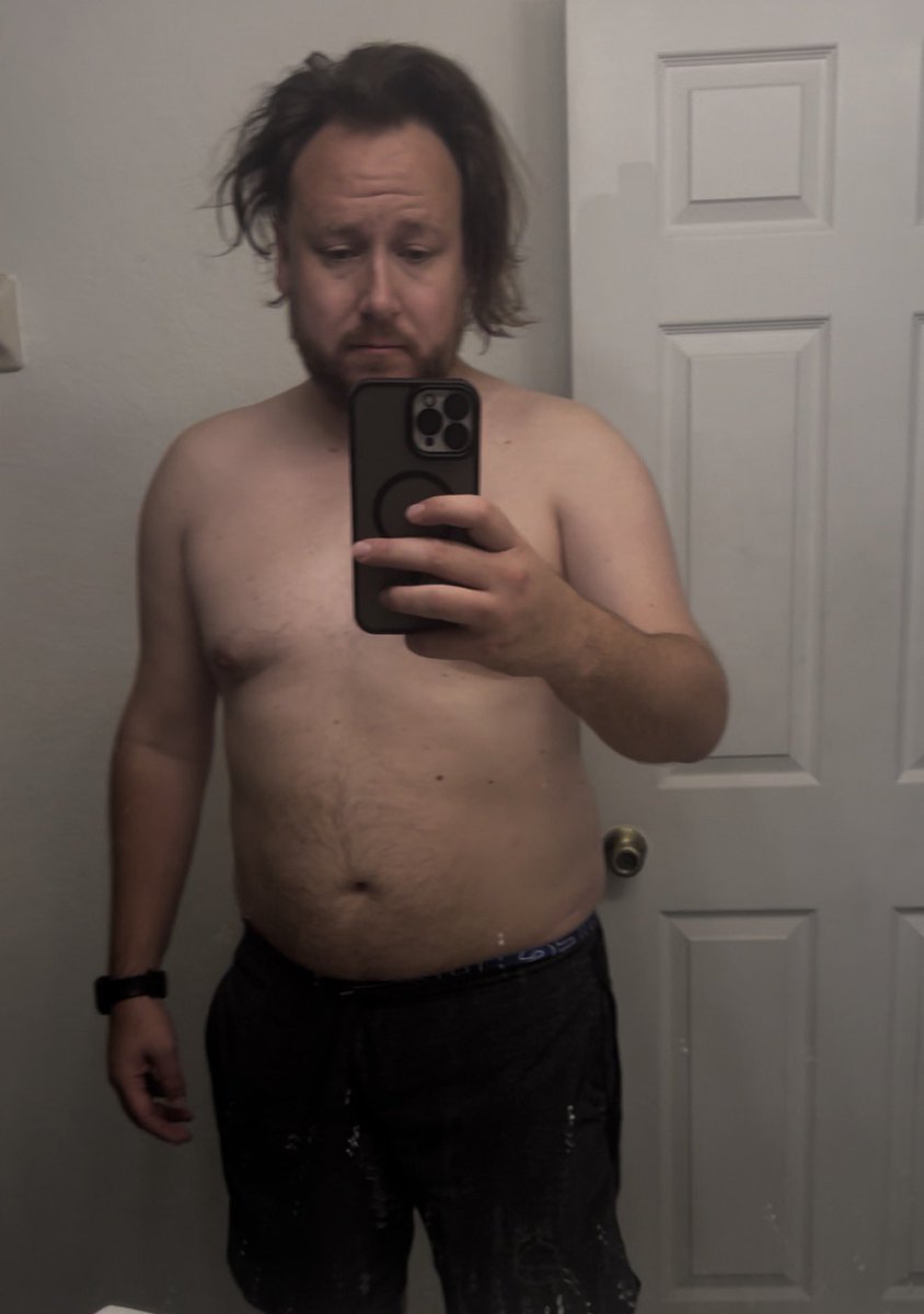 d_c_h1's tweet photo. Feb 2025 me vs May 2026 me
#workout #WorkoutTransformation #gymlife #Bodypositivity https://t.co/JMaxnfu3Og