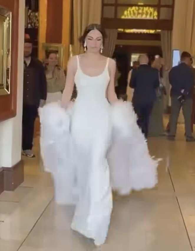 nheems's tweet photo. Beautul Demet
#DemetÖzdemir
#trendyolmilla 
##cannesfashion https://t.co/276qth0KXL