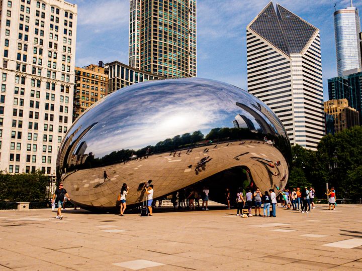 drddronemedia's tweet photo. Art of the Day! "Cloud Gate Chicago, The Bean". Buy at: https://t.co/kzHuvyPEY6 https://t.co/2wiSGYq9BS