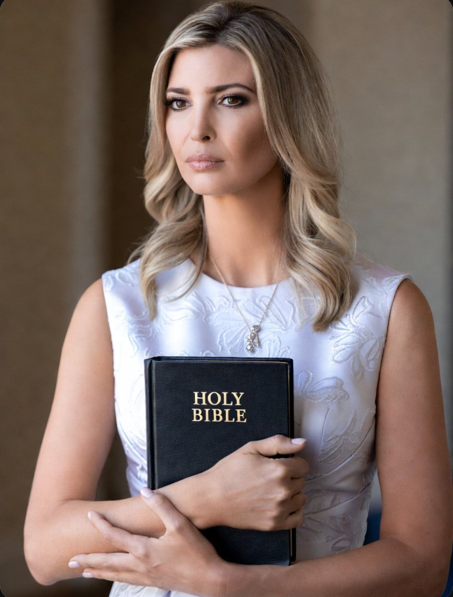 Ivanka Trump RV Q🇺🇸 tweet media