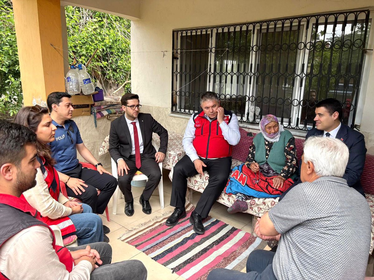 TKaymakamligi's tweet photo. 📍 Toprakkale Dağıstan Mahallesi

Kaymakamımız Volkan ÖZER, Osmaniye Aile ve Sosyal Hizmetler İl Müdürü Tolga NACAR ve İl Sosyal Hizmet Müdürü Emre KURT, 10-16 Mayıs Engelliler Haftası dolayısıyla görme engelli vatandaşımız Melek DENİZ���i ziyaret etti.

https://t.co/goV2XaCwPW https://t.co/mhMNjisKe9