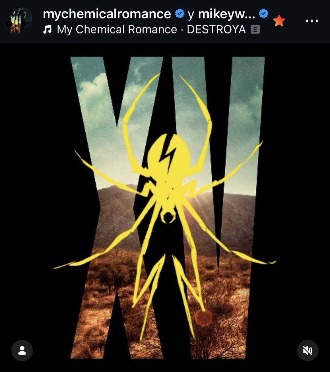Carmen saw MCR & QOTSA🦇 tweet media
