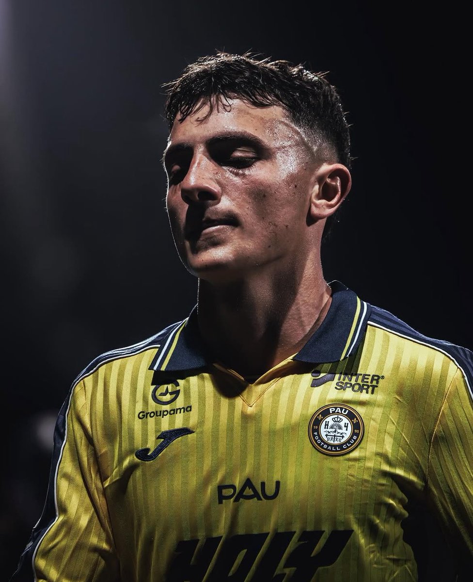 TransfertRadar's tweet photo. (🟢🟢)

🚨Saint-Etienne très chaud 🔥 sur Giovani Versini 🇫🇷

➡️Le board stéphanois est prêt à dégainer pour recruter le jeune dribbleur palois 👀

➡️Concurrence de Cologne 🇩🇪 en Bundesliga 🎯

#ASSE #PauFC 

(@sebnonda) https://t.co/DFWoYsjvWN