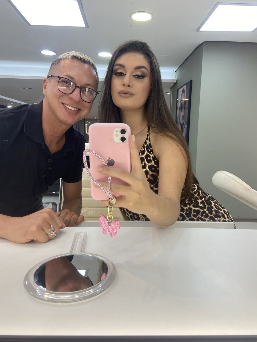 beatrizpiccolo's tweet photo. Mais uma vez : Ele arrasa demais 🥹🩷😻 https://t.co/xZWDpWzMyg