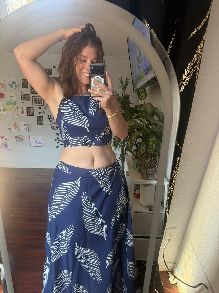 𝒥𝑒𝓌𝓁𝒾𝑒 tweet media