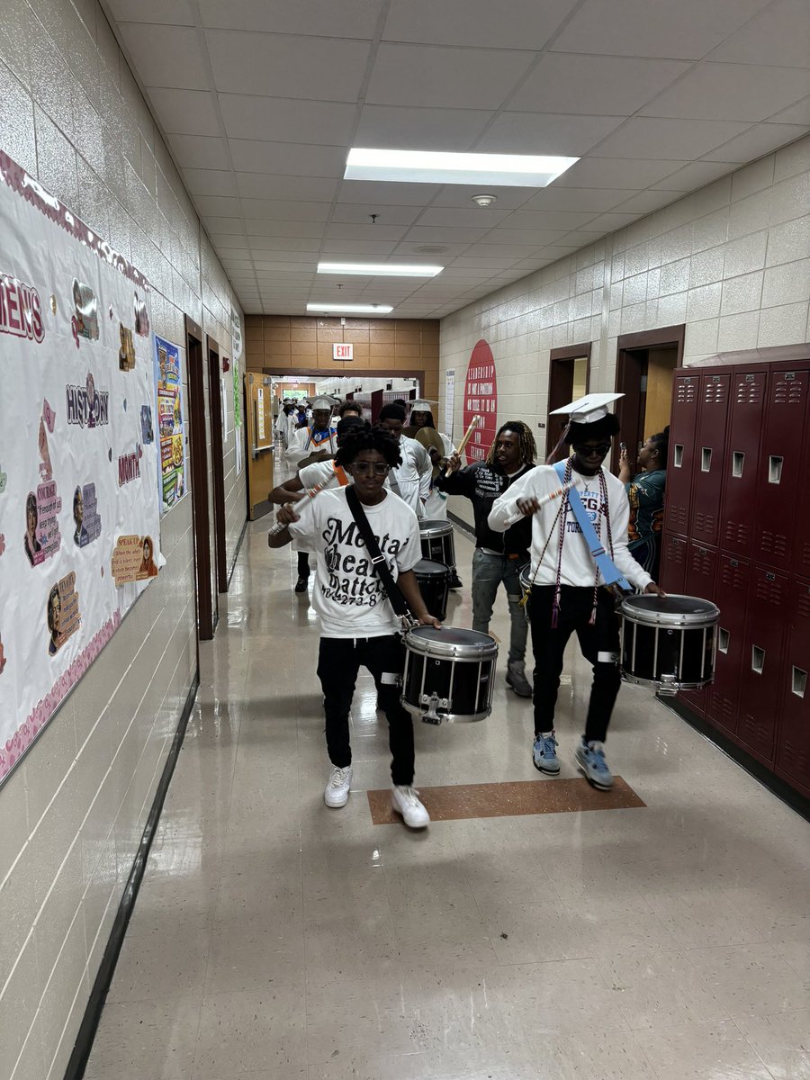 Ballard-Hudson Middle School tweet media