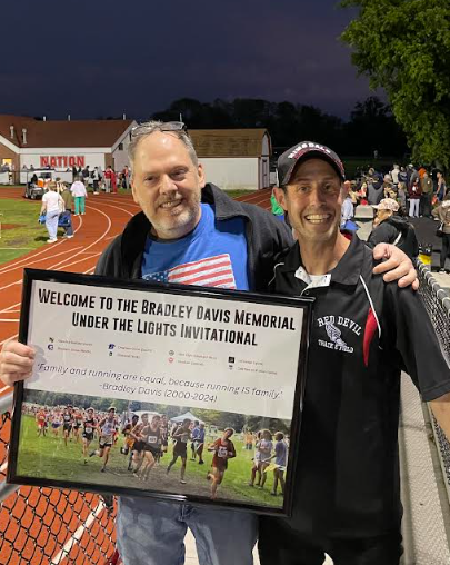 CoachLawrenceHC's tweet photo. Last night was the Bradley Davis Memorial Under the Lights Invitational. 191 athletes ran 1600 meters. 148 ran PRs, another 24 Season Best. Amazing! Bradley's parents were there to watch, and I like to think Bradley and Mike Newman were watching, too, from heaven. ❤️ https://t.co/BOLsJxAajG