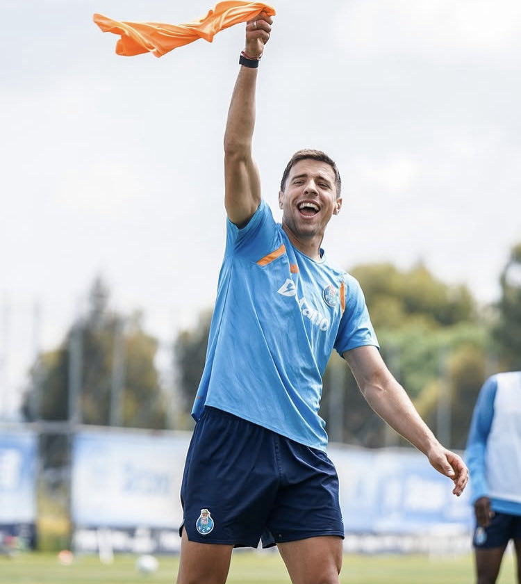 filipanmoreira's tweet photo. É bom vê-lo assim, depois do que se passou.🥹💙 https://t.co/pZiwOfBe5N