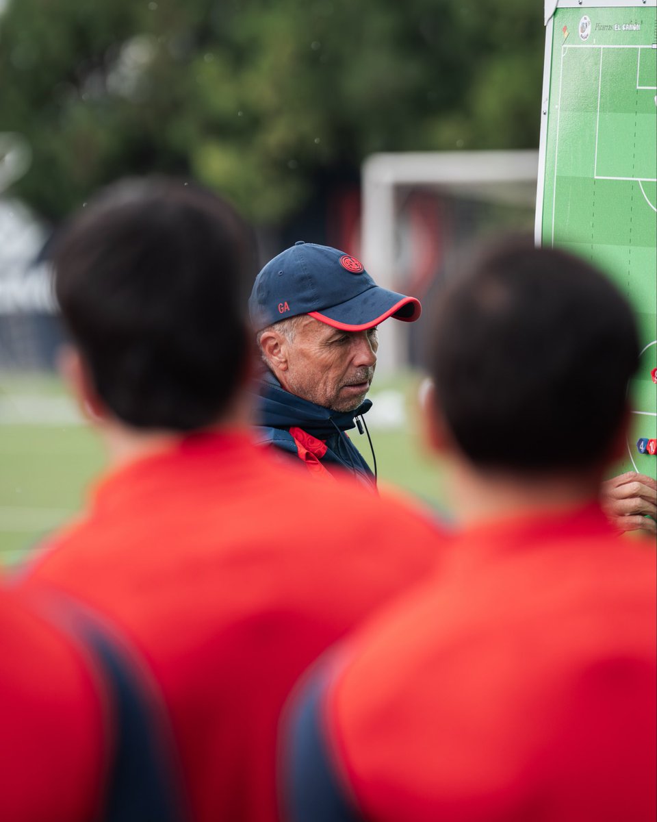 San Lorenzo tweet media