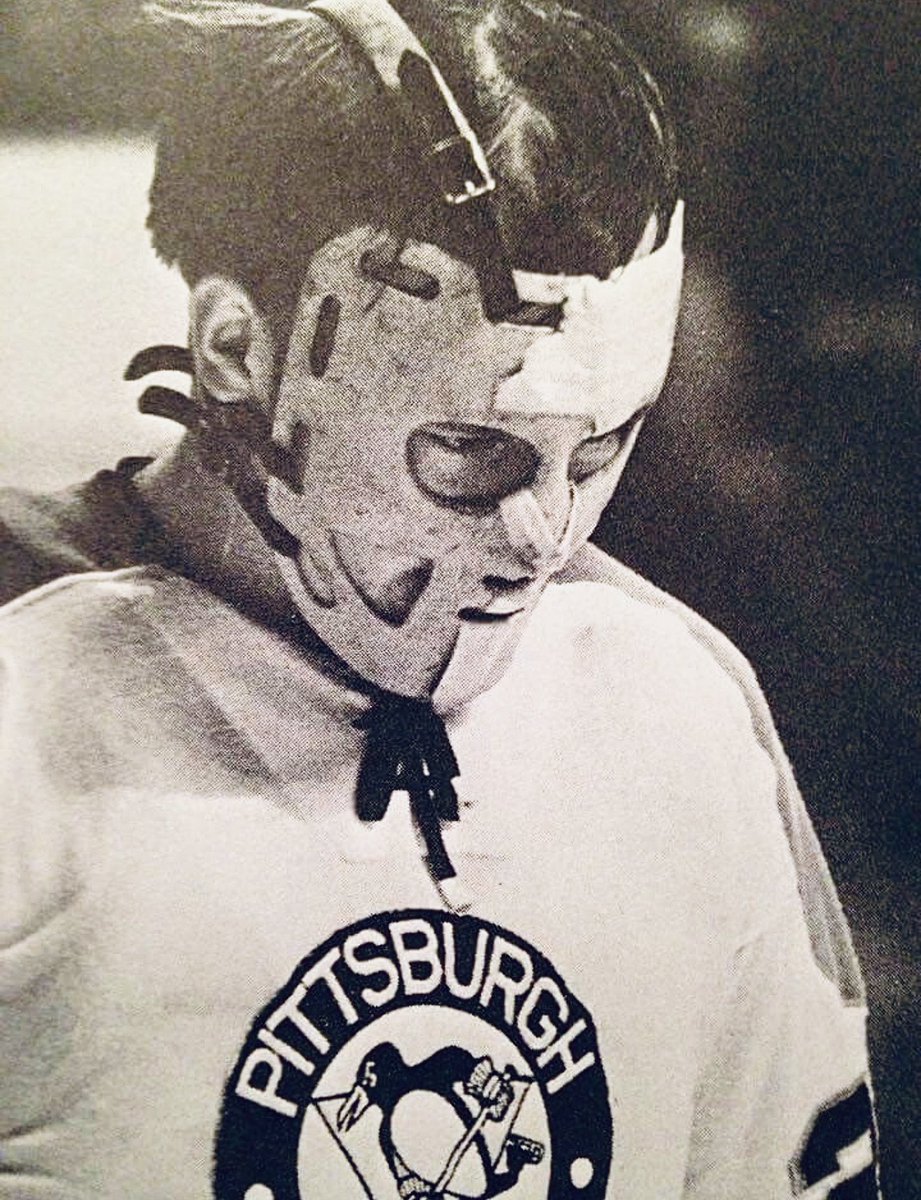 Old Hockey Cards tweet media