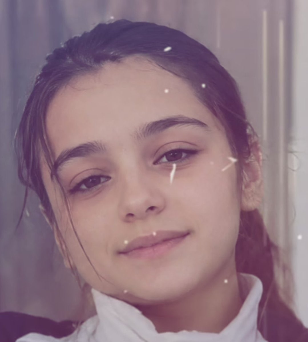 ArkhawanZangana's tweet photo. إلى متى تنزف البراءة في العراق ؟!
اين اعضاء البرلمان اين سياسيين من هذا ظلم امس قتلوا قاصر عمرها 15 سنة لانها رفضت زواج مع أهازيج فرح بمقتلها واليوم طفلة بعمر 4 سنوات تغتصب وتقتل وترمى، لو وجد قانون عراقي صارم لما تكررت هذه حوادث هل رجعنا إلى زمن جاهلية او في العراق اصبحتم ما قبل الجاهلية ‼️