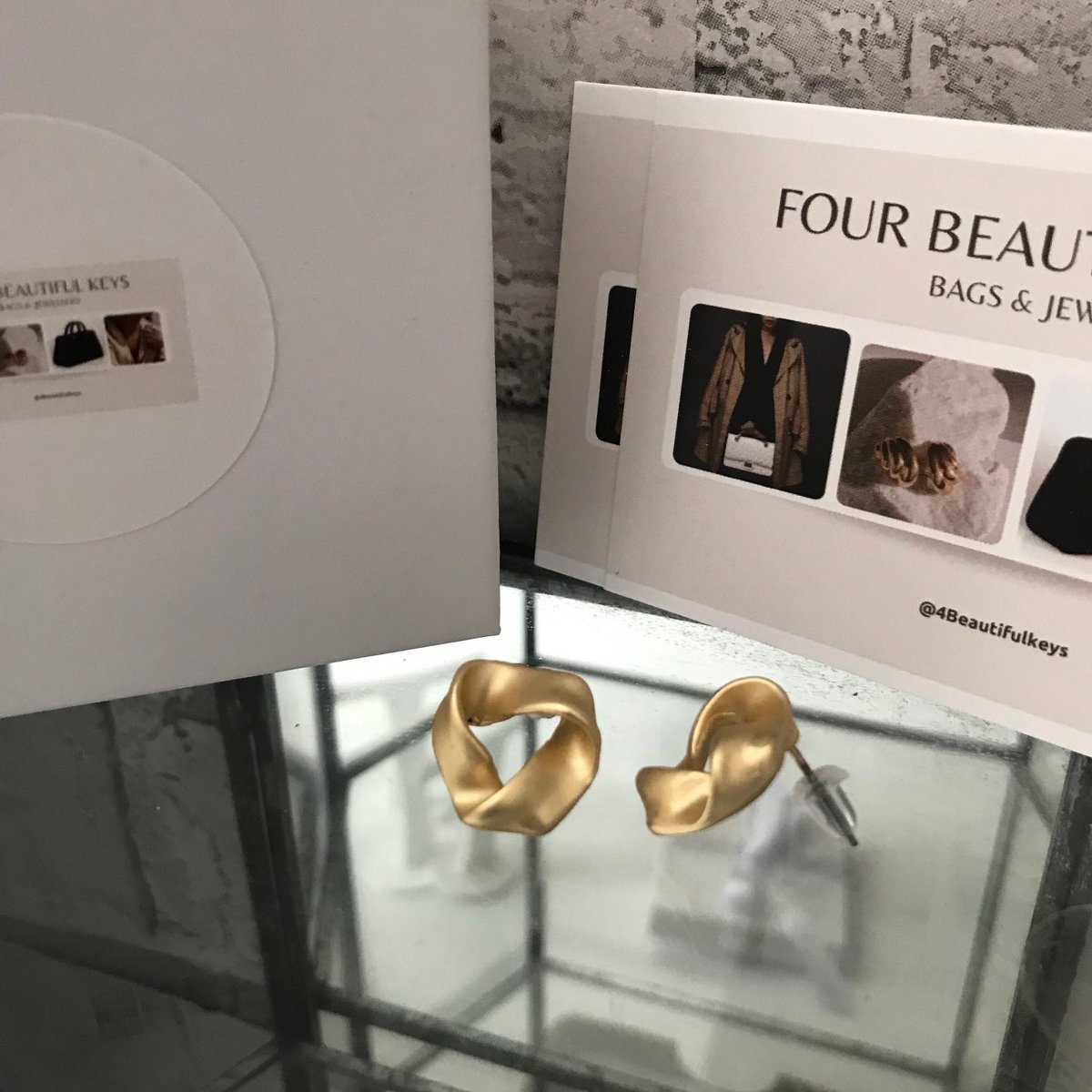 Four Beautiful Keys tweet media