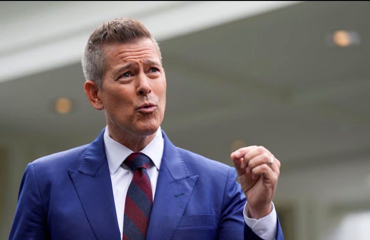 gregkellyusa's tweet photo. AMERICA’S Transportation History Kicks Ass: The WRIGHT BROTHERS, Helicopters, Tesla, even the Ski Lift. Great Heritage. But to celebrate OUR history, SEAN DUFFY makes a Reality Show DEMO REEL about HIS family-(GREASED by @boeing)-Is THAT how he affords TOM FORD and Hydro Facials? https://t.co/sSSUcVJErm